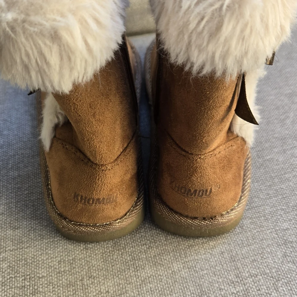 Khombu Bunny Girls' Faux Suede Chestnut Winter Boots with Faux Fur Cuff
